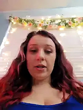 Cling to live show with dropdeaddaisy from StripChat 